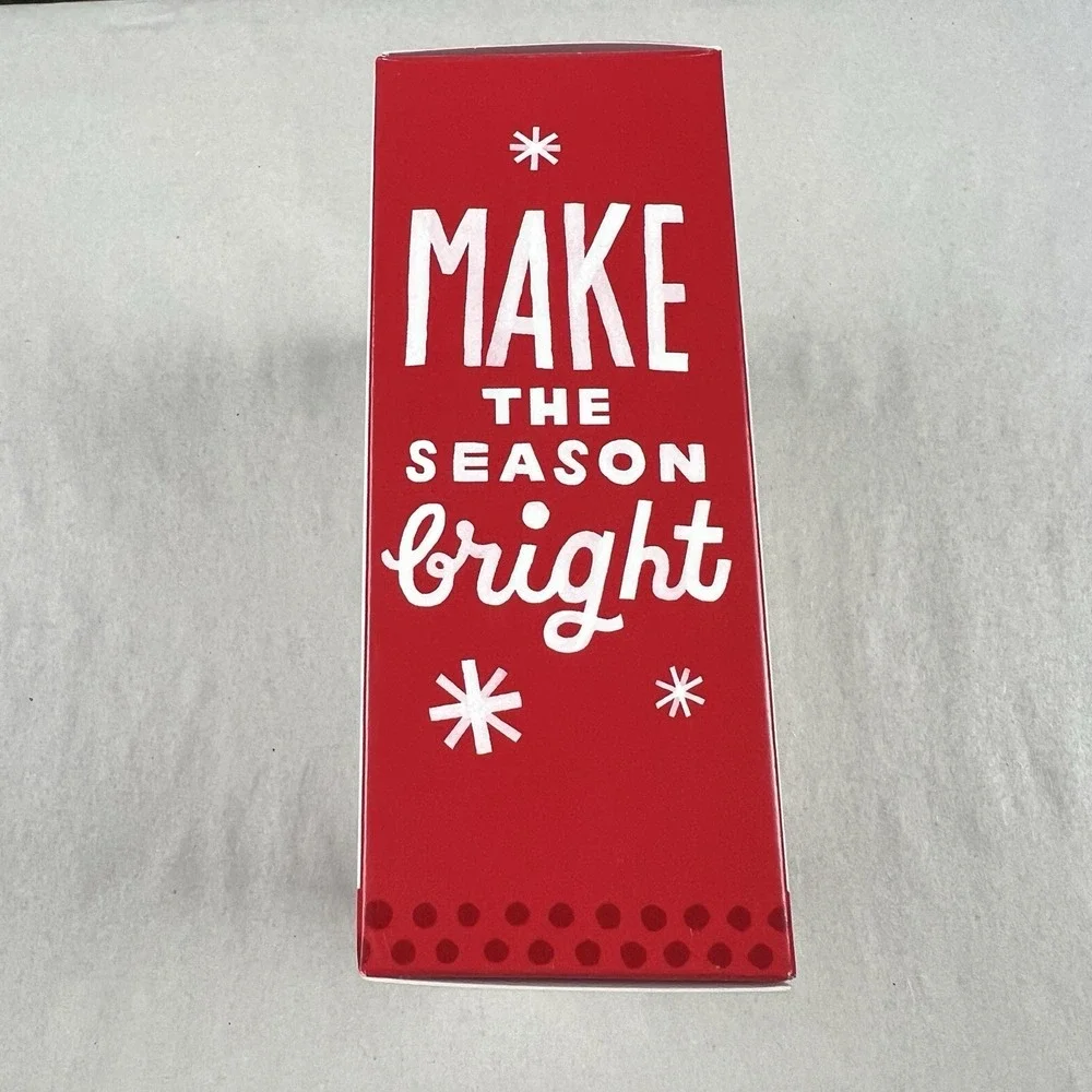 HALLMARK KEEPSAKE‎ CHRISTMAS THE MAGIC OF BELIEVING! 2013